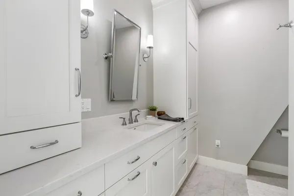 $2,249,000 | 36 Little Bay Drive, Dover, NH 03820