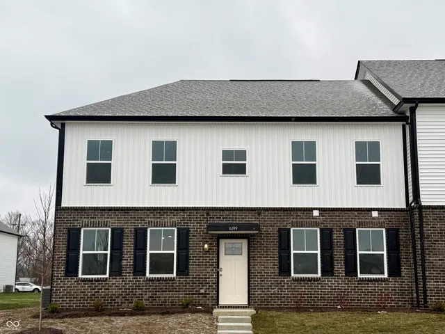 $296,900 | 6199 Rhinecliff Drive, Whitestown, IN 46075