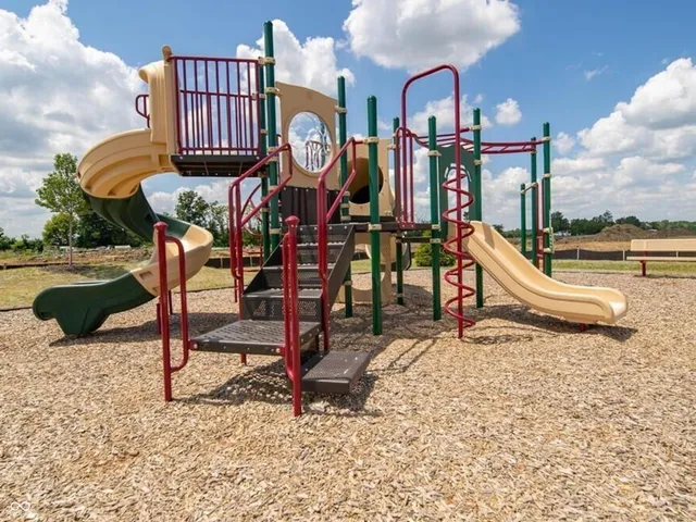 $296,900 | 6199 Rhinecliff Drive, Whitestown, IN 46075