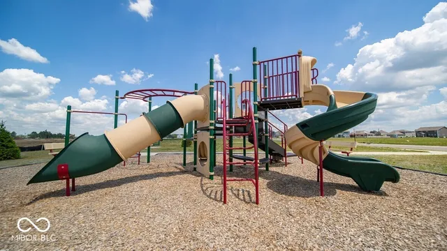 $296,900 | 6199 Rhinecliff Drive, Whitestown, IN 46075