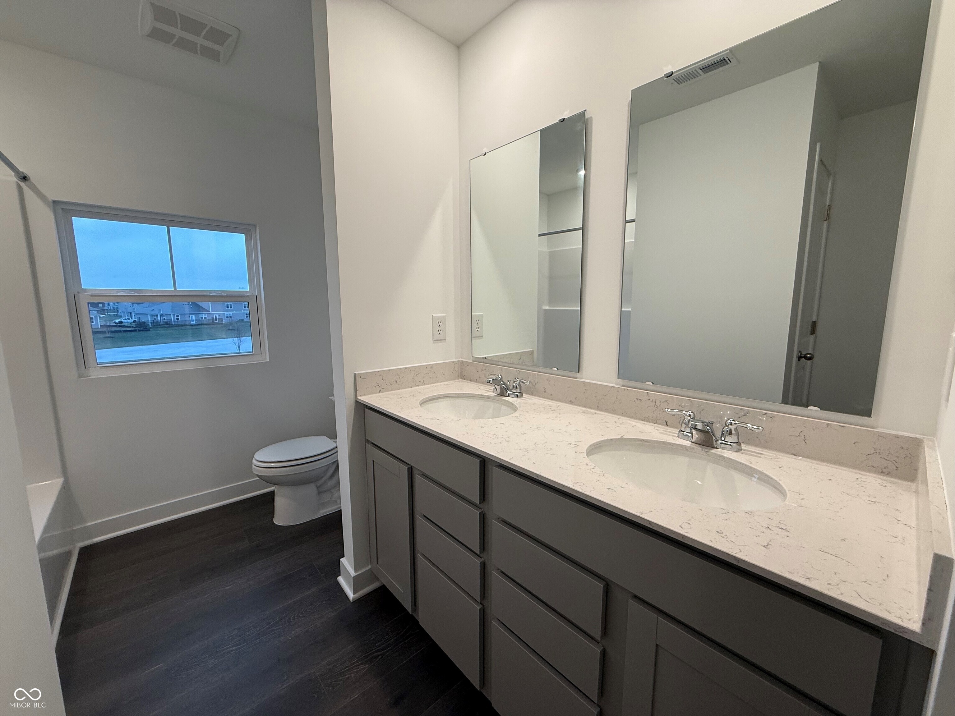 6199 Rhinecliff Drive Whitestown, IN 46075 - Photo 4 of 36