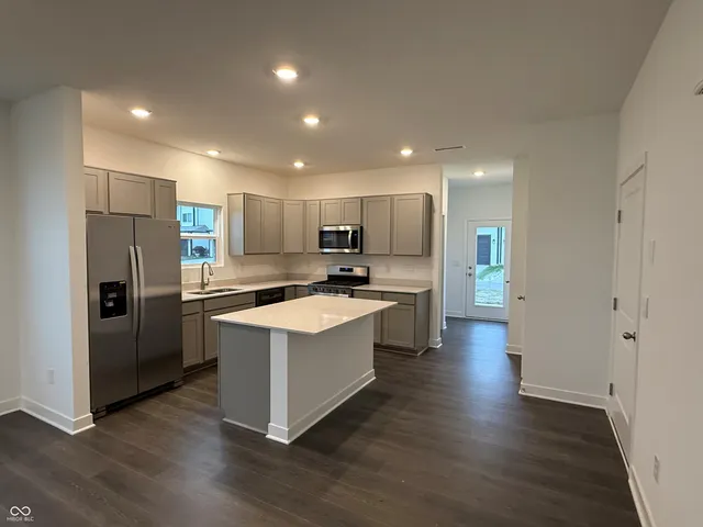 $296,900 | 6199 Rhinecliff Drive, Whitestown, IN 46075