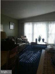 8514 Stevenswood Road Baltimore, MD 21244 - Photo 6 of 15 a living room with furniture