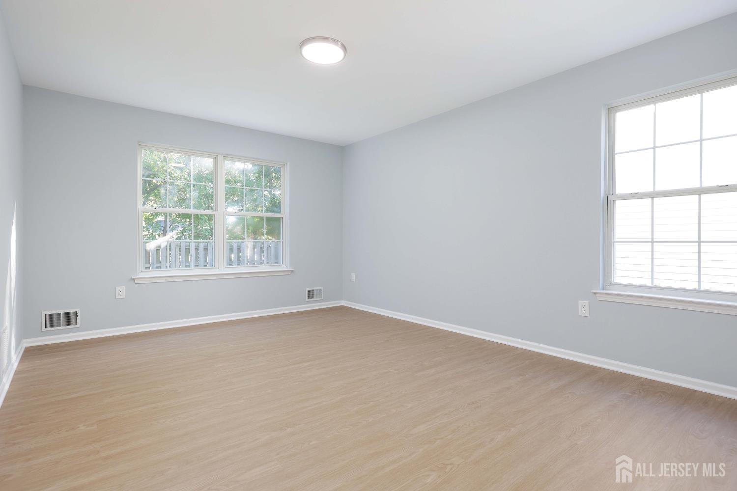 4 Ellison Court Keyport, NJ 07735 - Photo 22 of 37 an empty room with a window