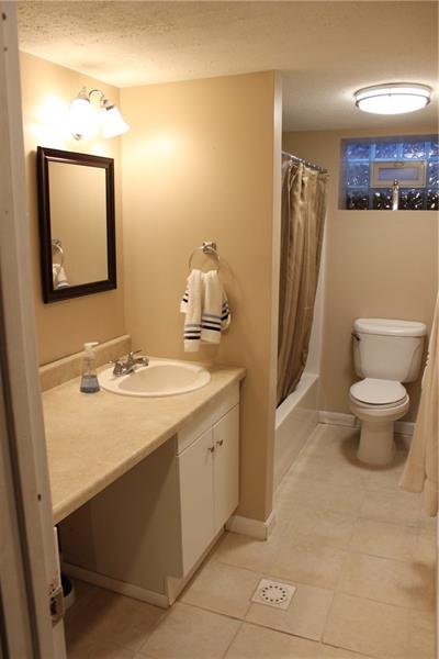 281 West Bruceton Road Pittsburgh, PA 15236 - Photo 17 of 22 Gallery Image 17