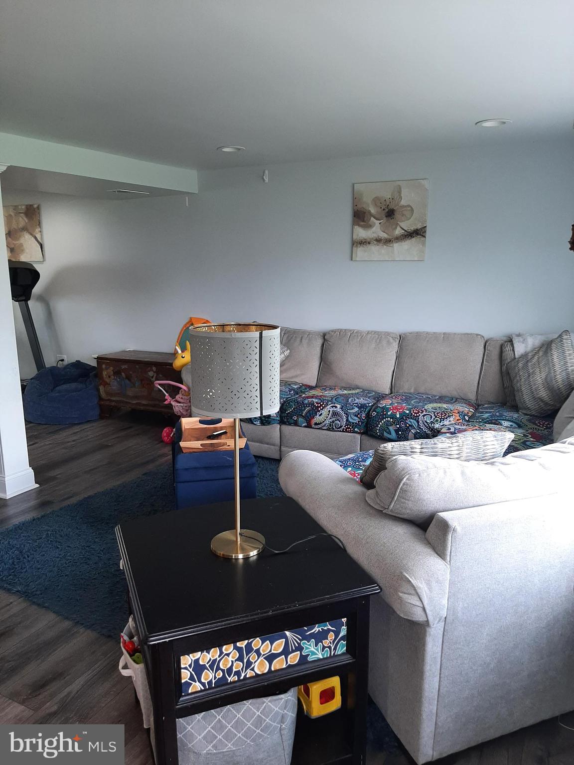 417 Robin Road Hatboro, PA 19040 - Photo 17 of 44 Gallery Image 17