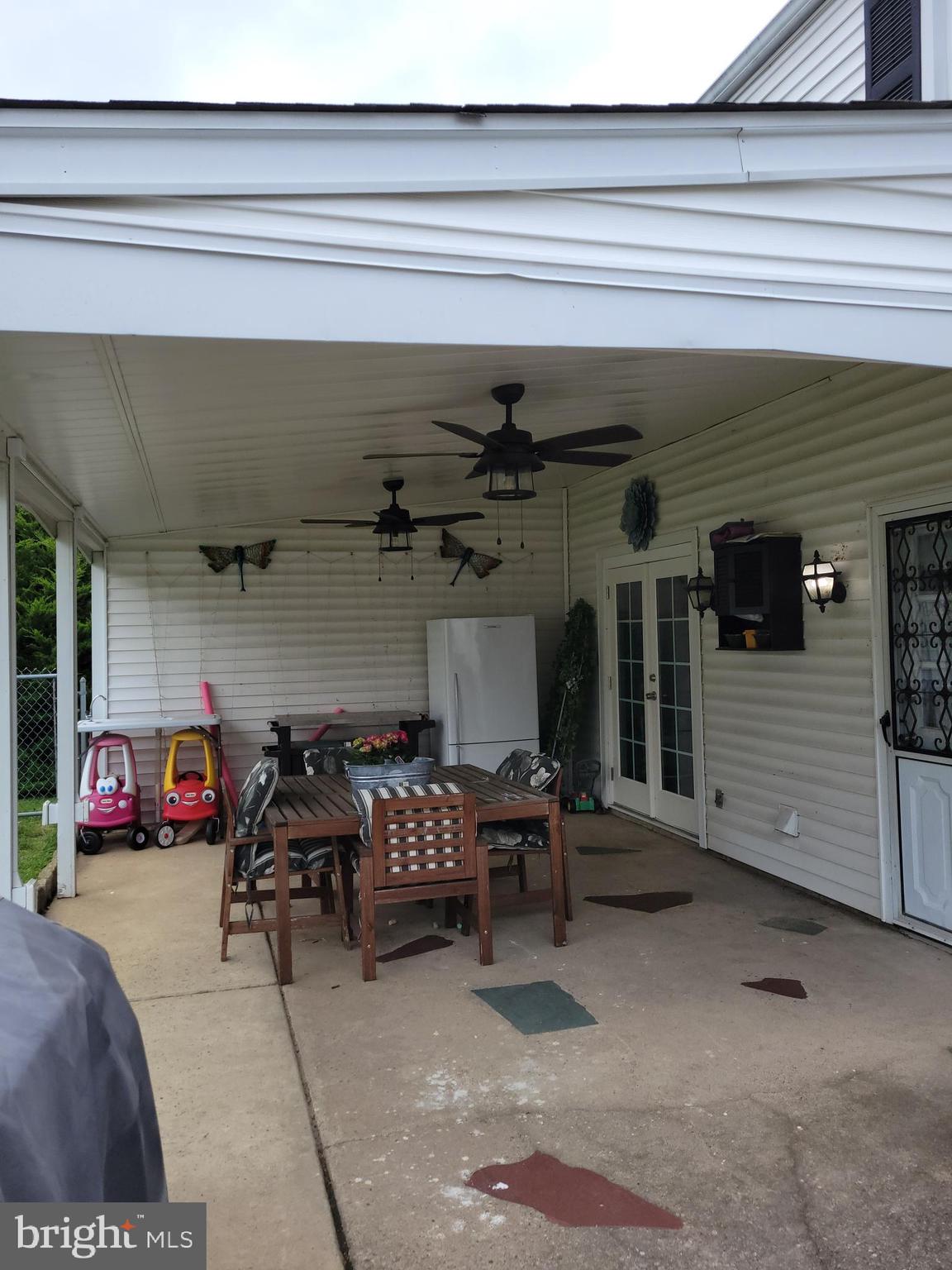 417 Robin Road Hatboro, PA 19040 - Photo 34 of 44 Gallery Image 34