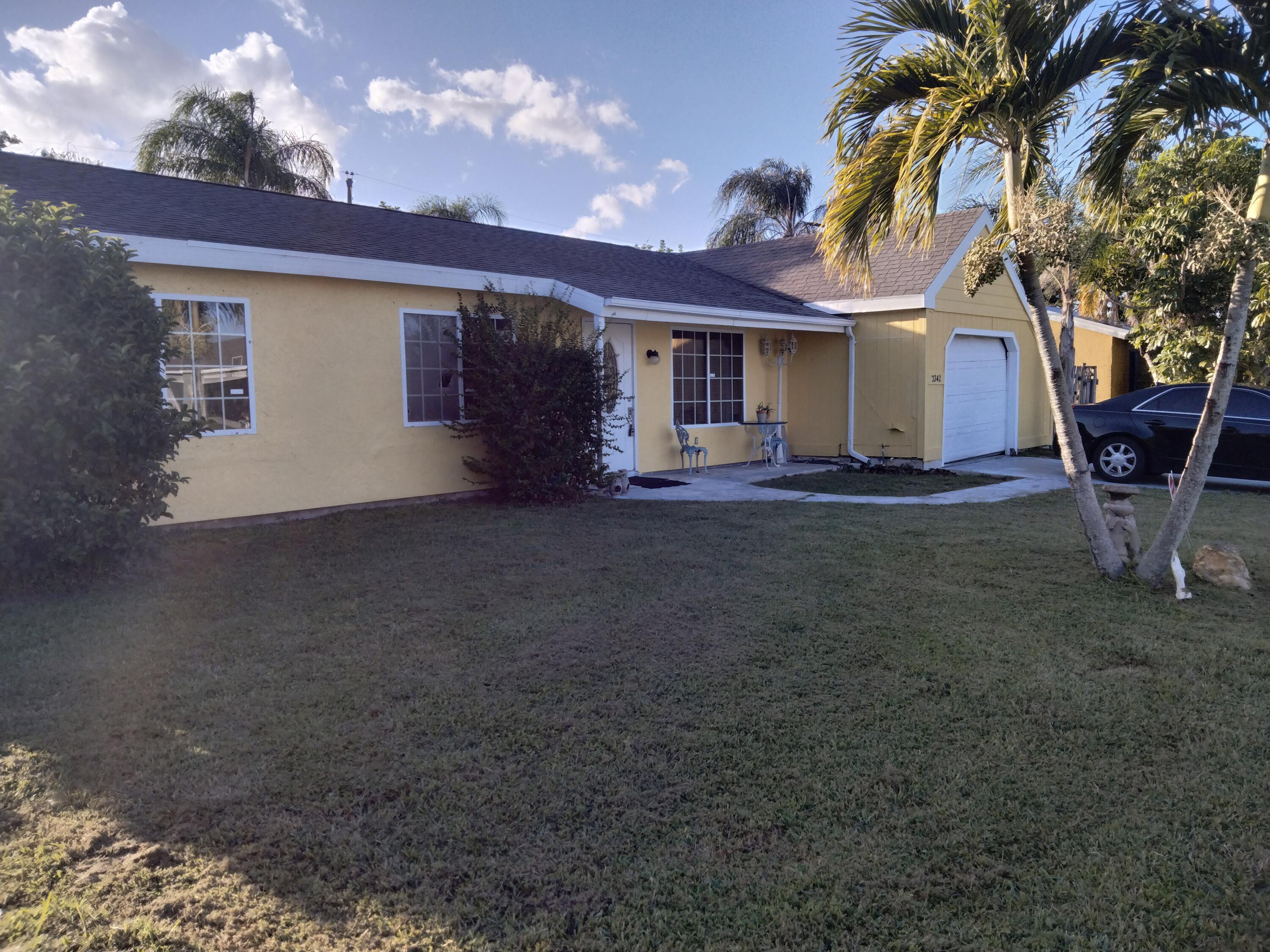 2342 Southeast Midtown Road Port St. Lucie, FL 34952 - Photo 4 of 12 Front