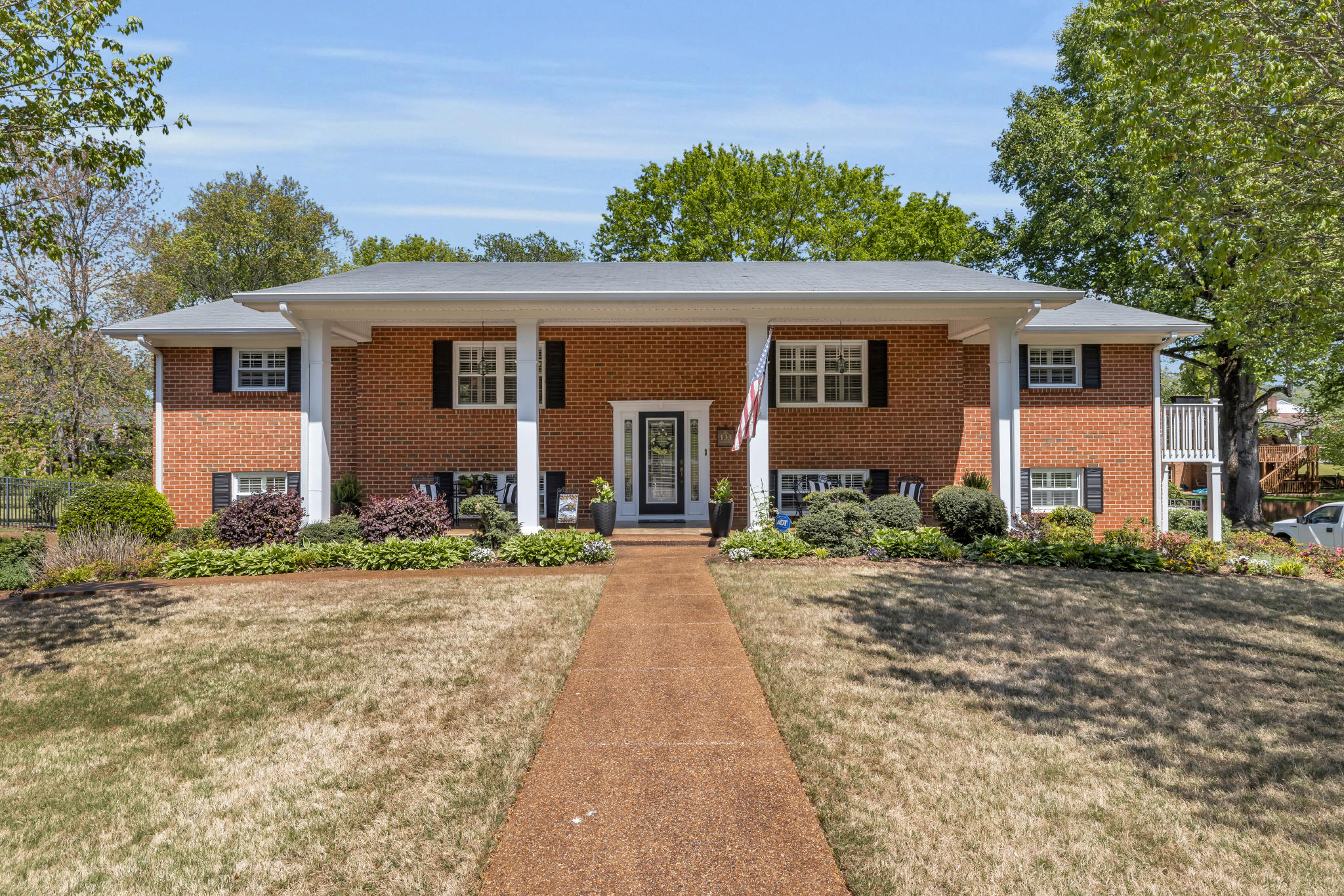 133 Rackham Road Hixson, TN 37343 - Photo 2 of 43 4T1A3518