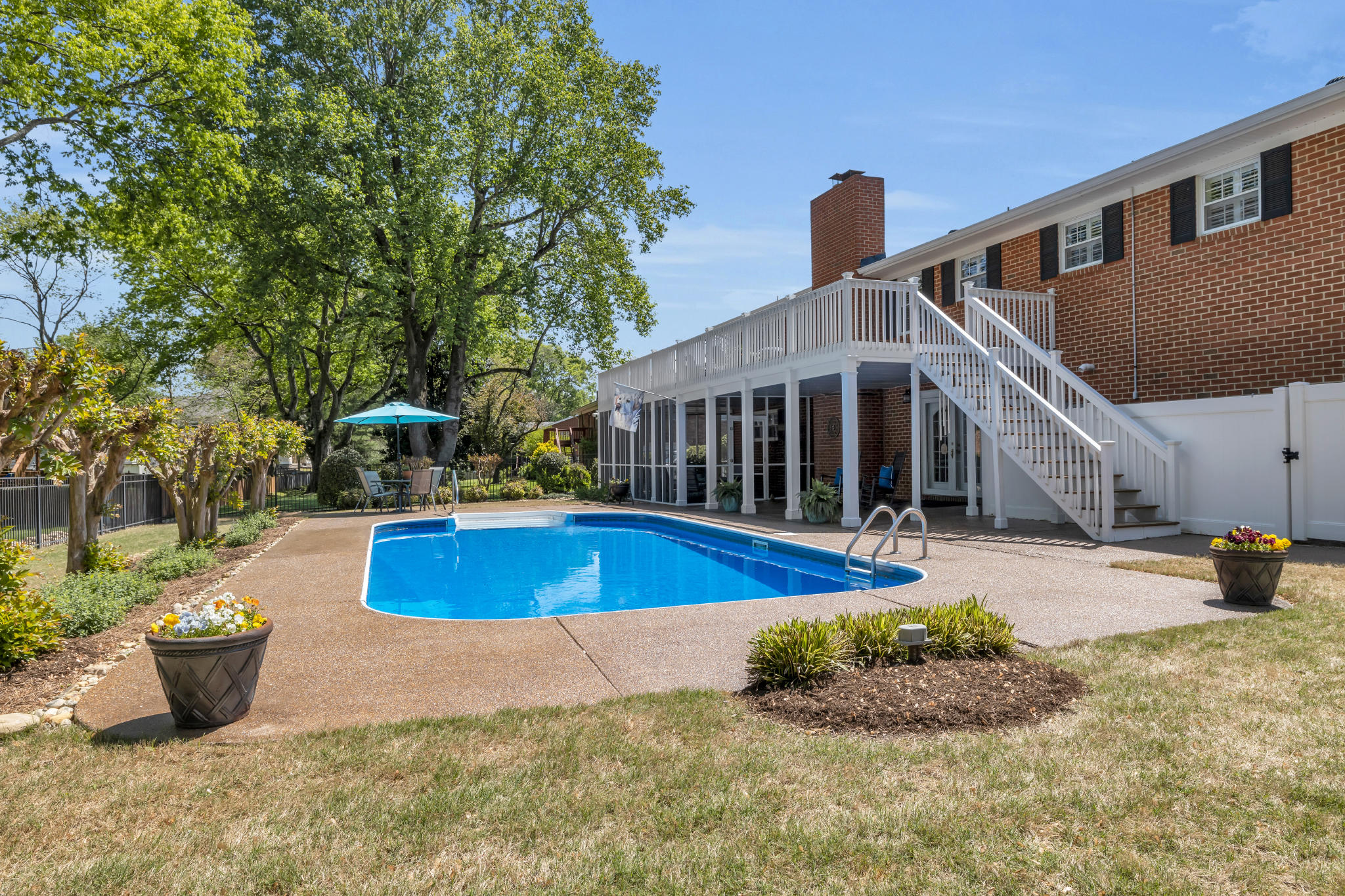 133 Rackham Road Hixson, TN 37343 - Photo 8 of 43 4T1A3542