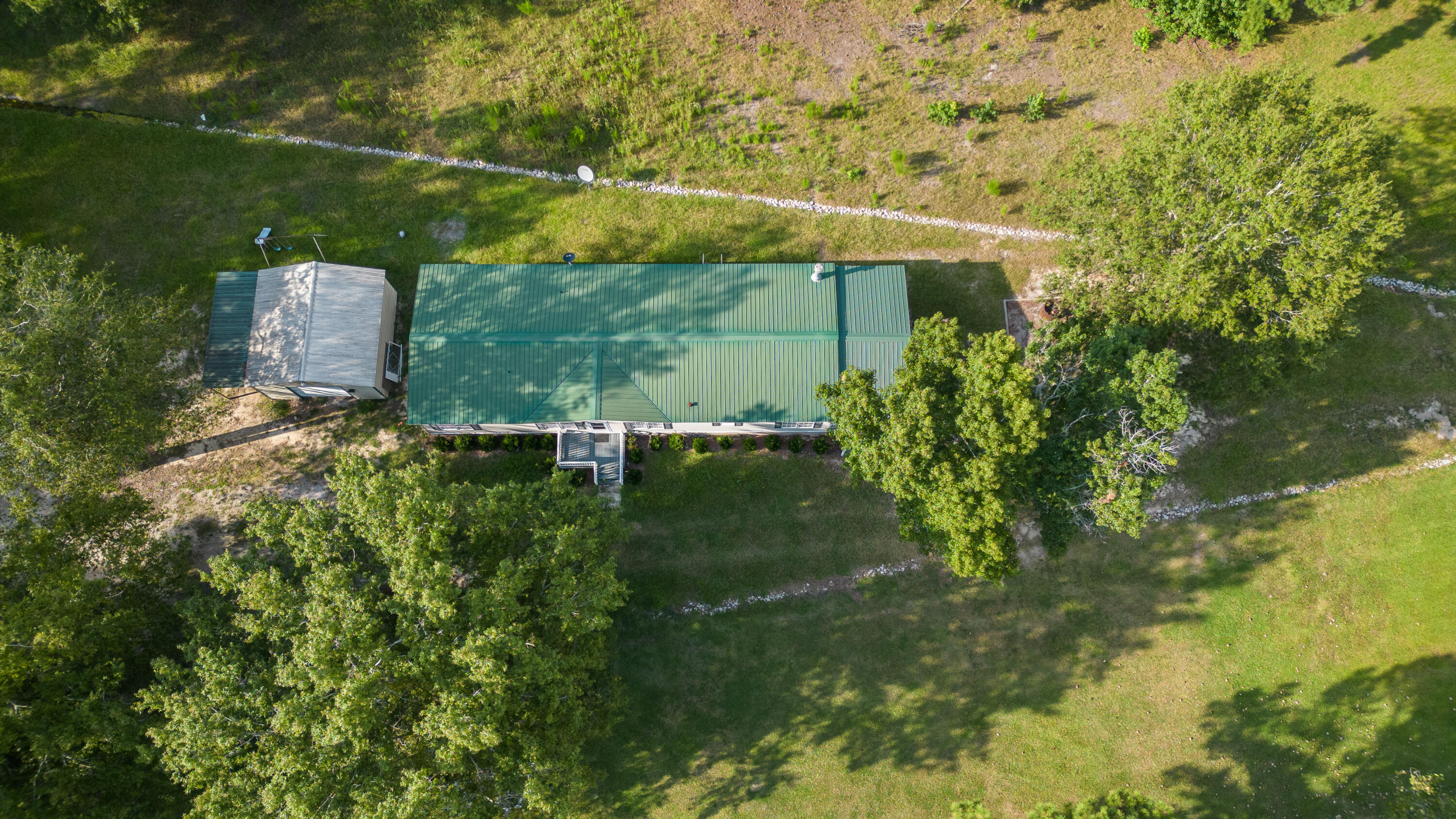 1091 Hudson Road Summerton, SC 29148 - Photo 13 of 37 DJI_0216