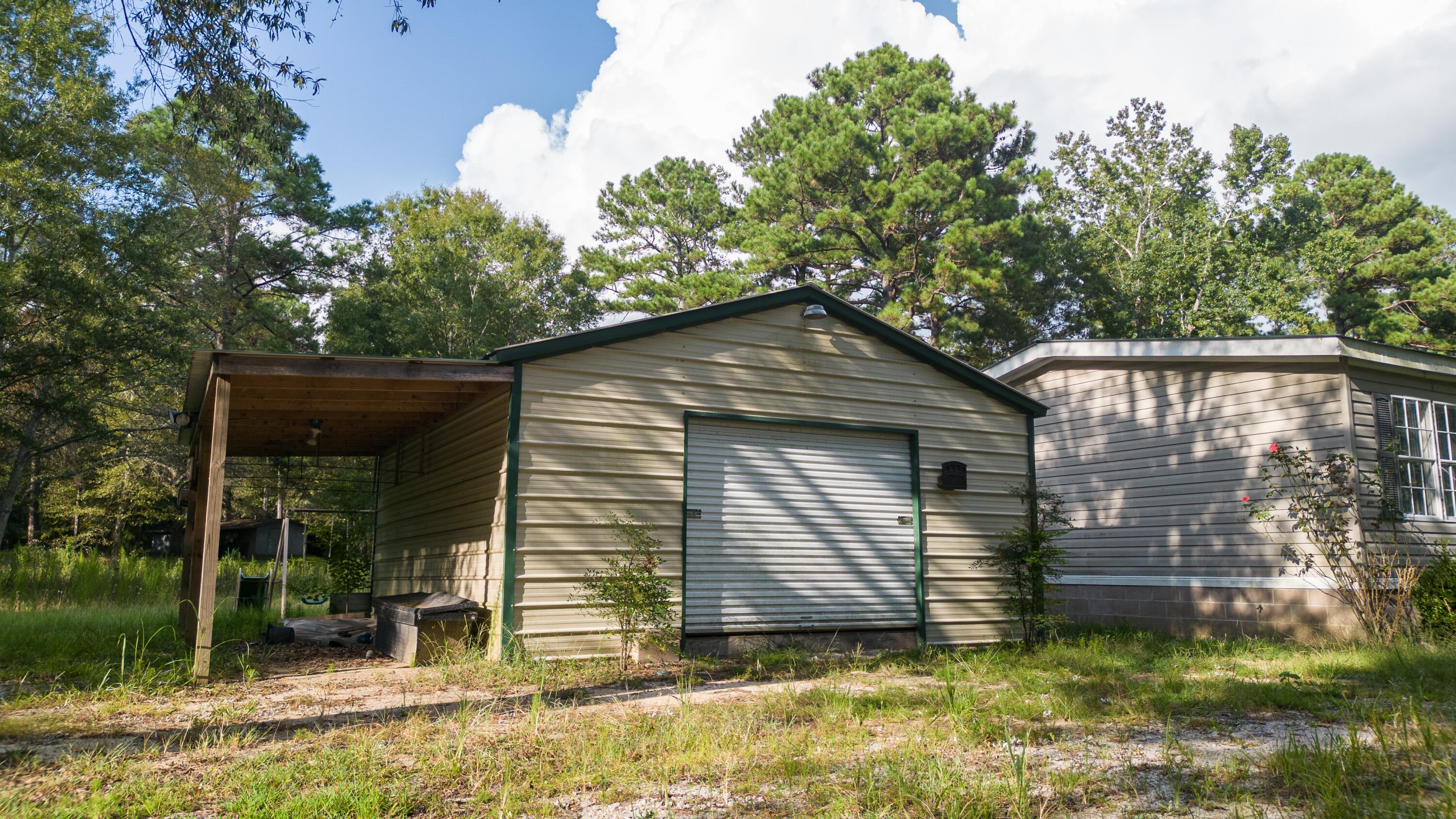 1091 Hudson Road Summerton, SC 29148 - Photo 2 of 37 DJI_0228