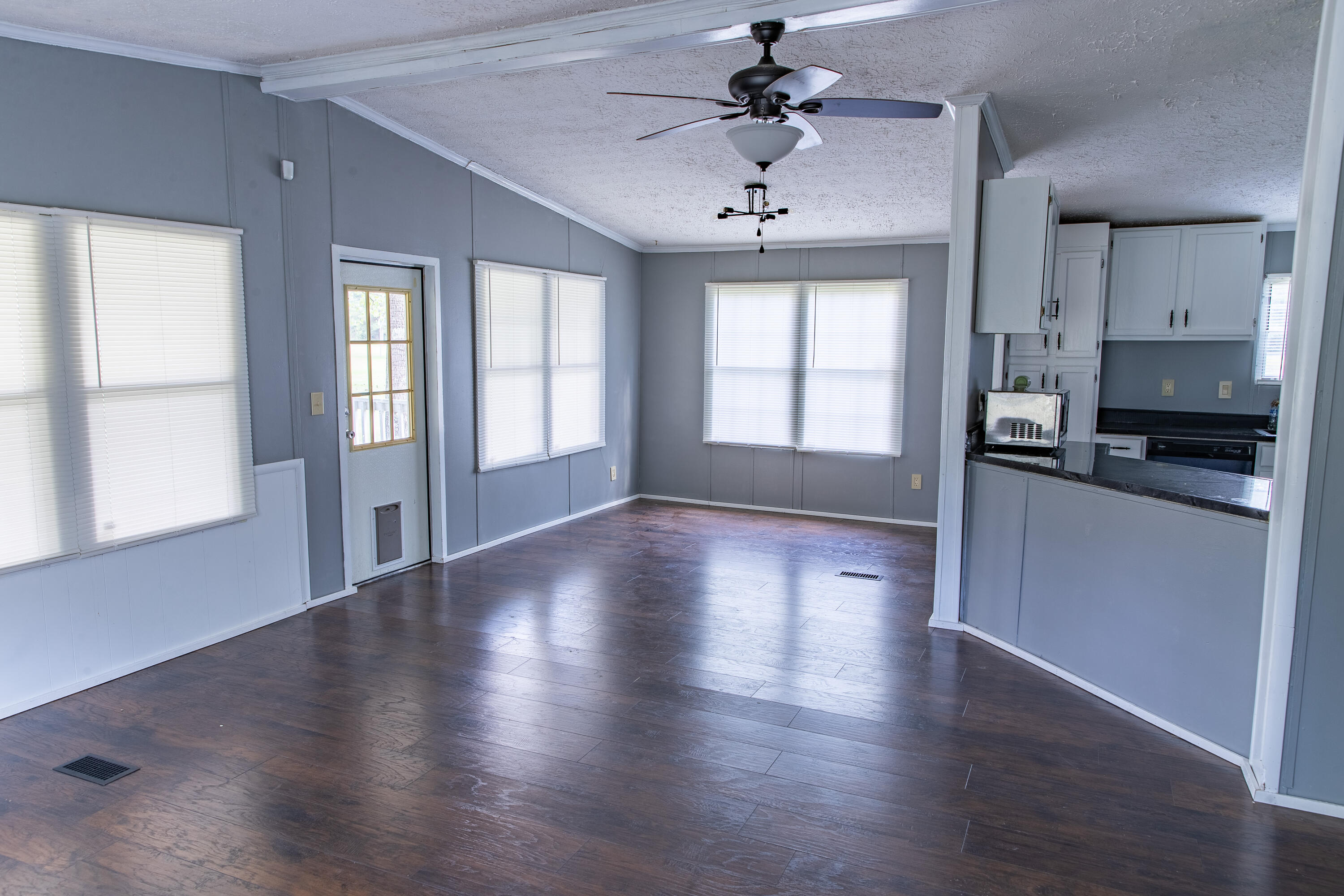 1091 Hudson Road Summerton, SC 29148 - Photo 29 of 37 1DX_2074-HDR