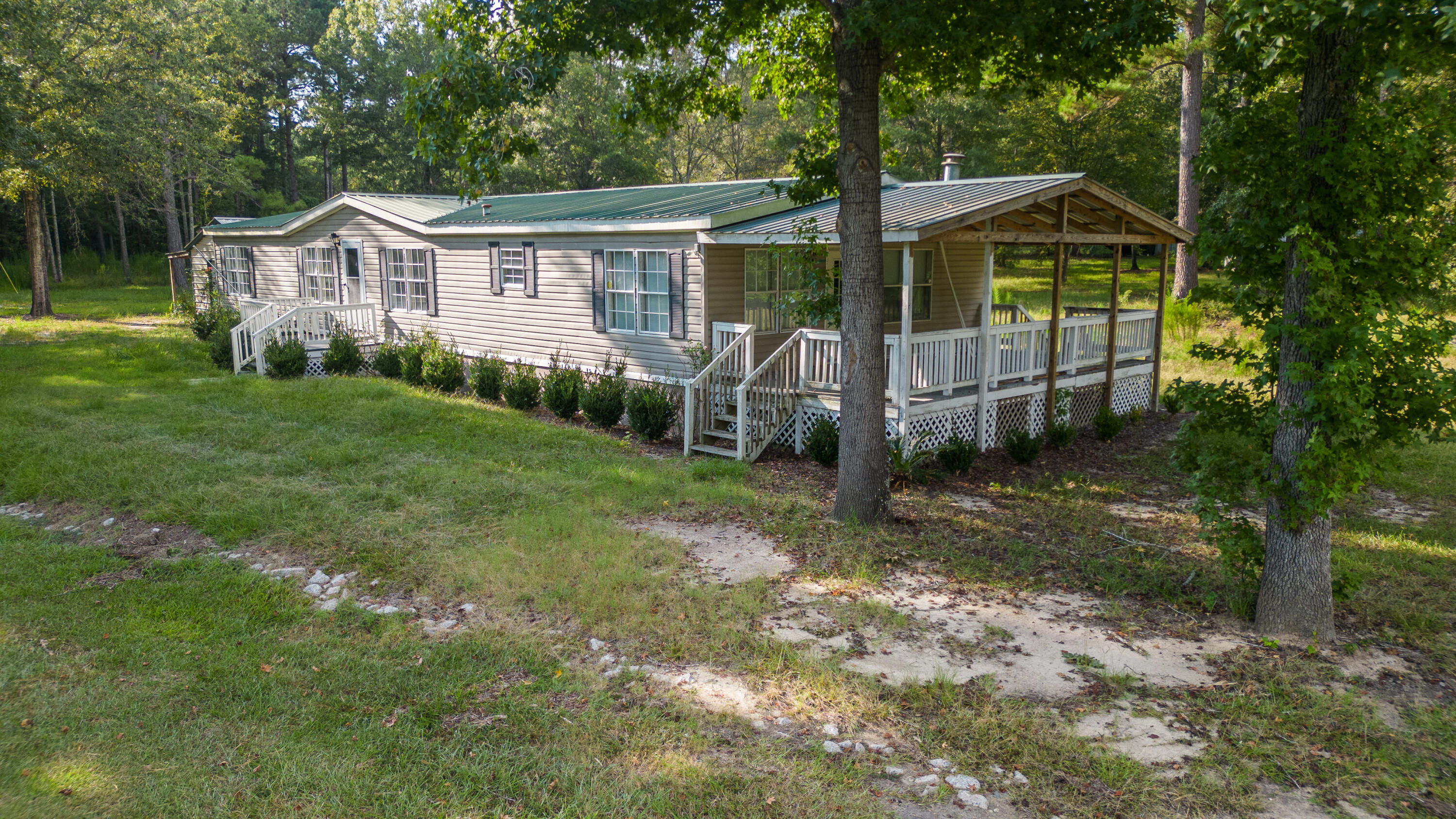 1091 Hudson Road Summerton, SC 29148 - Photo 4 of 37 DJI_0226