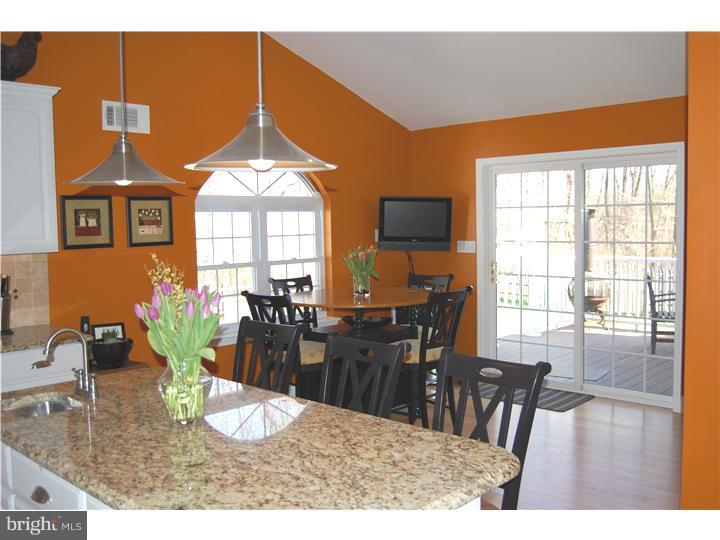 638 Hey Lane Springfield, PA 19064 - Photo 11 of 25 Breakfast Room