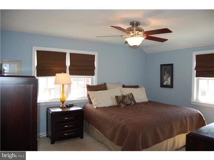 638 Hey Lane Springfield, PA 19064 - Photo 12 of 25 Bedroom - Main