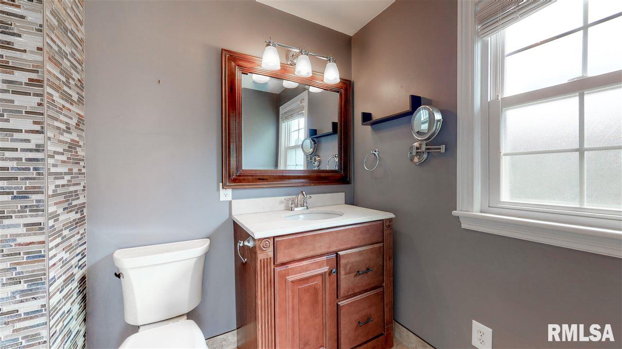 526 West Ridgemont Road Peoria, IL 61614 - Photo 25 of 35 Gallery Image 25