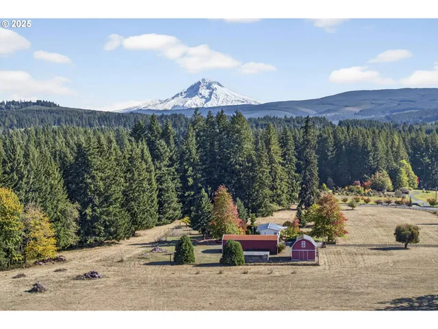 $899,000 | 41975 Southeast Kitzmiller Road, Eagle Creek, OR 97022