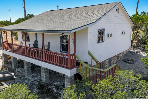 $630,000 | 1792 SD 52300, Rocksprings, TX 78880