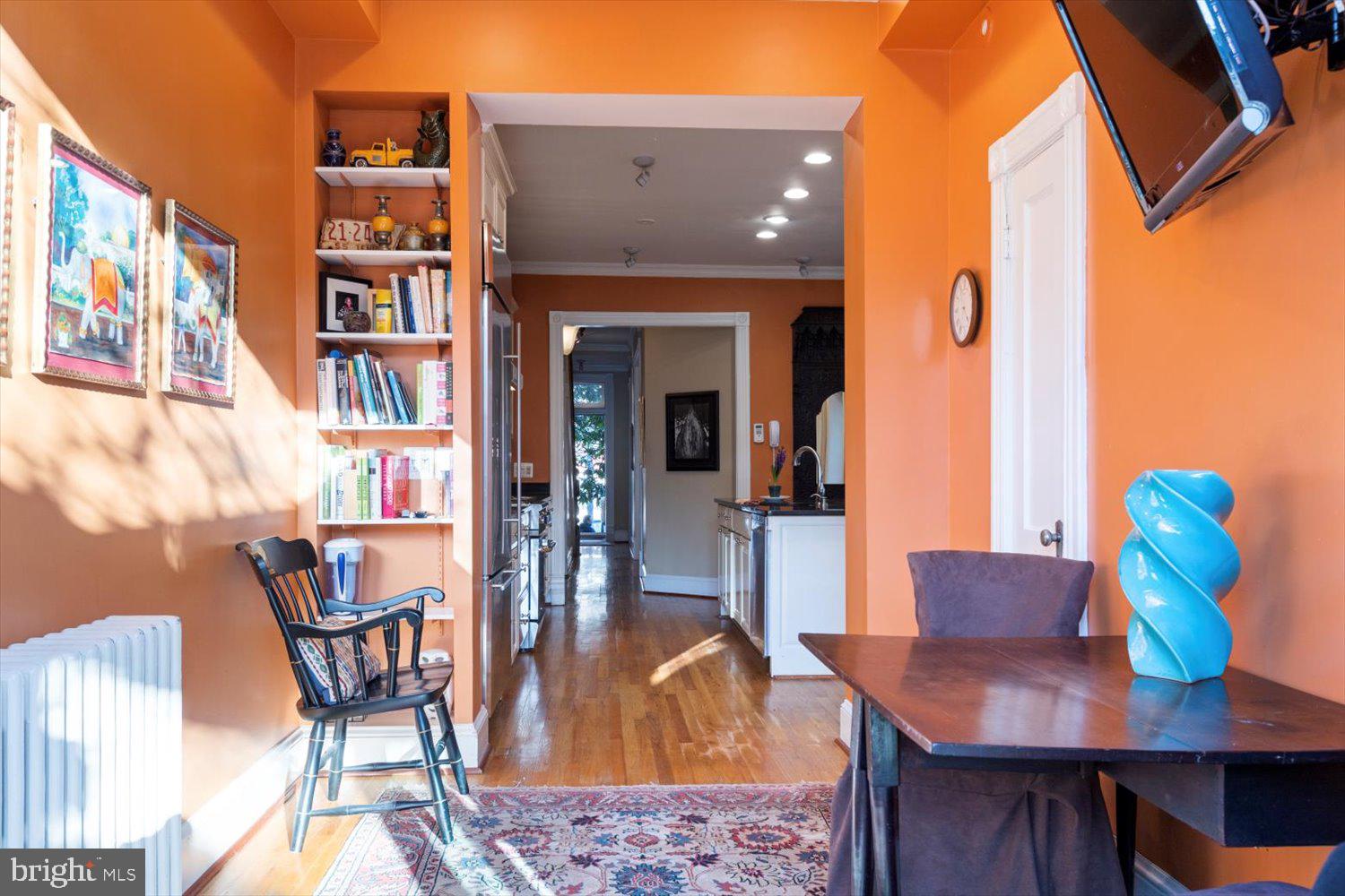 315 9th Street Southeast Washington, DC 20003 - Photo 18 of 46