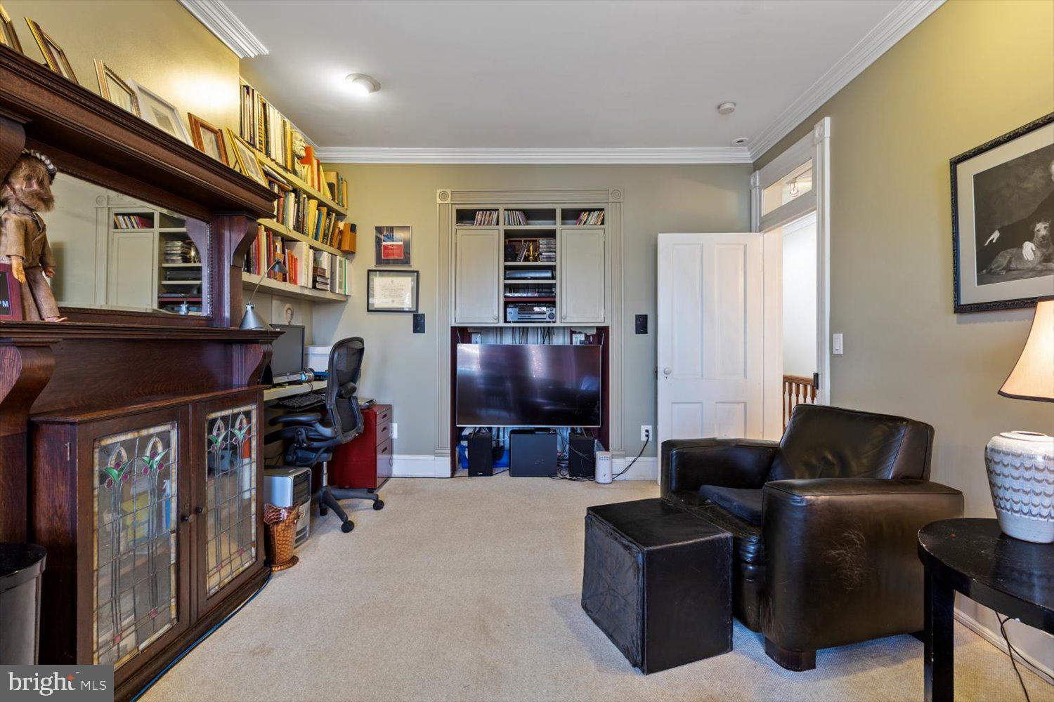 315 9th Street Southeast Washington, DC 20003 - Photo 34 of 46