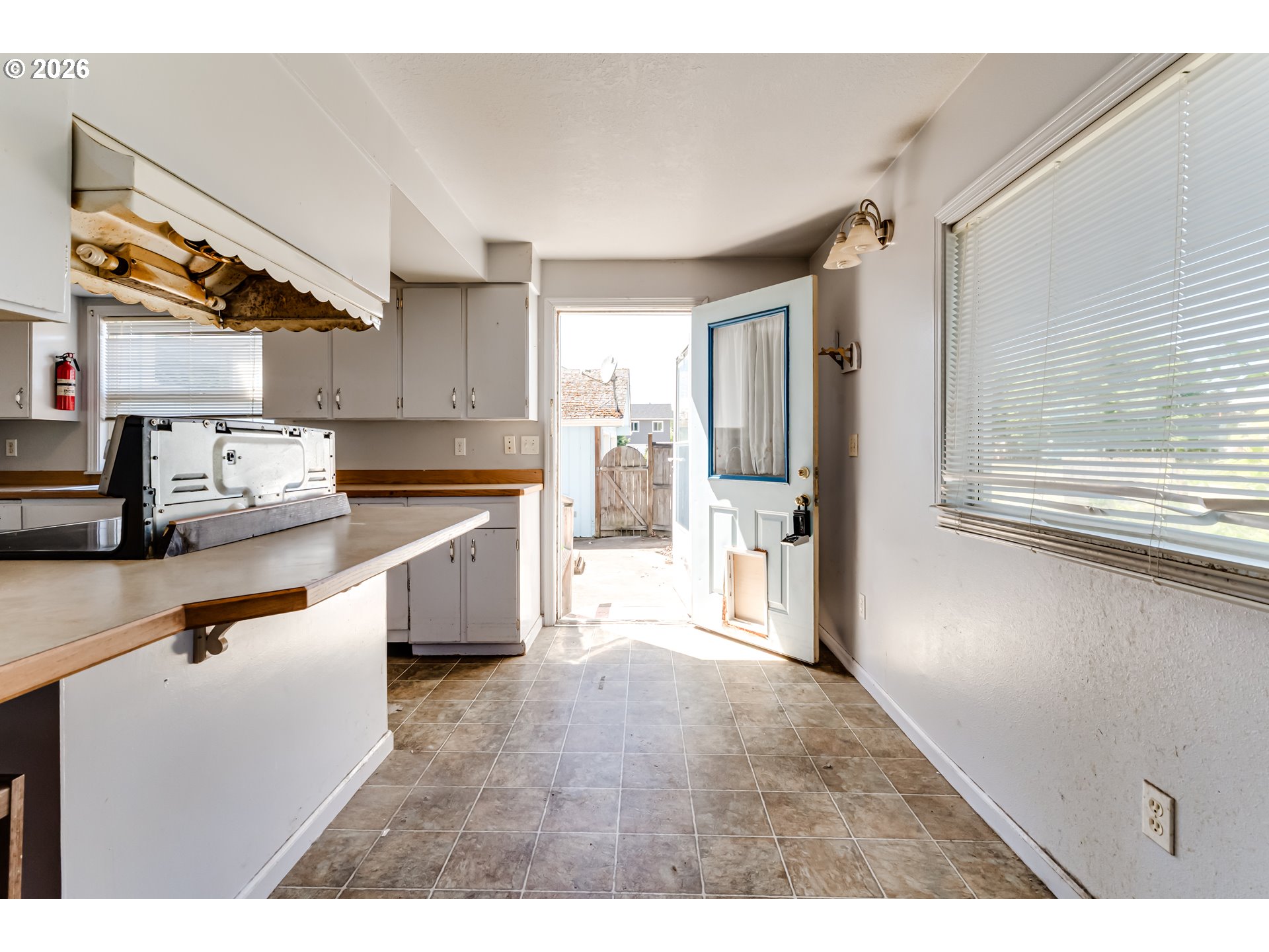 2996 River Road Eugene, OR 97404 - Photo 5 of 30 Gallery Image 5