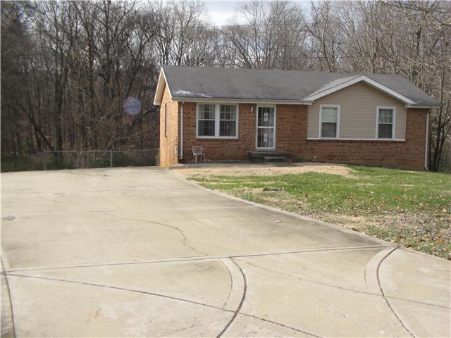 312 Edmondson Ferry Road Clarksville, TN 37040 - Photo 1 of 14 Gallery Image 1