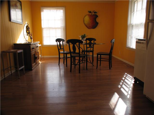312 Edmondson Ferry Road Clarksville, TN 37040 - Photo 6 of 14 Gallery Image 6