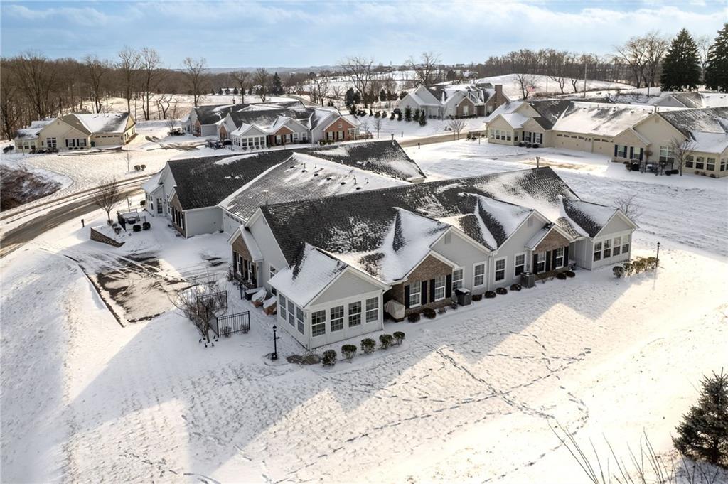 307 Spring Valley Drive Zelienople, PA 16063 - Photo 3 of 50