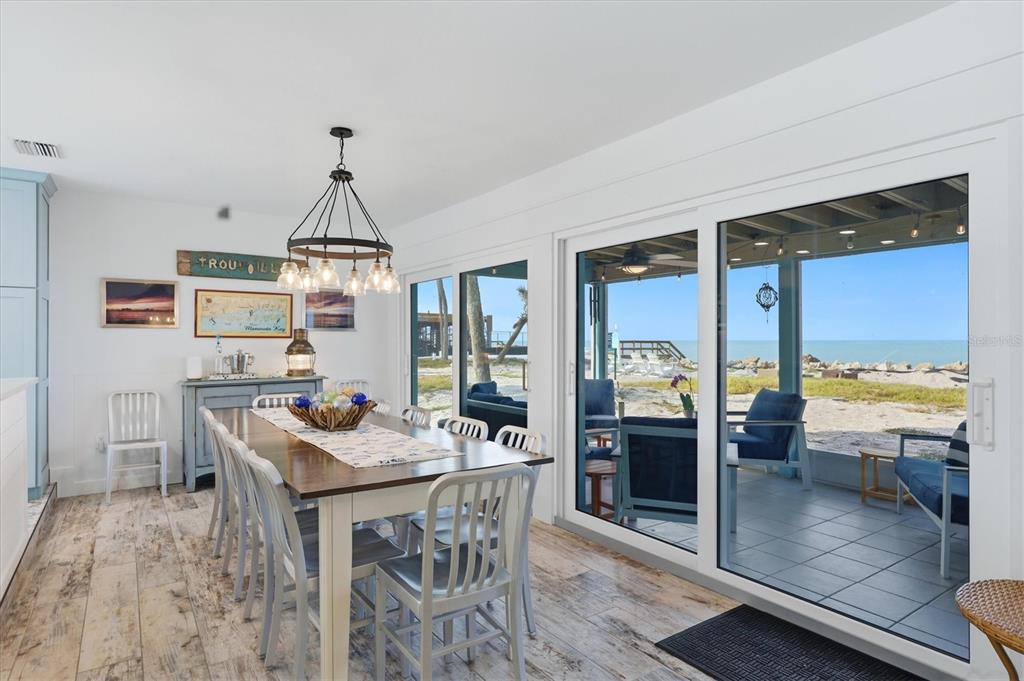 4074 North Beach Road Englewood, FL 34223 - Photo 15 of 71