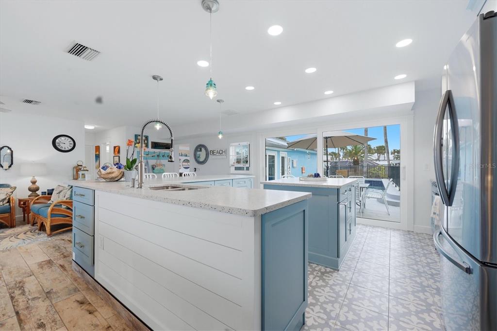 4074 North Beach Road Englewood, FL 34223 - Photo 21 of 71