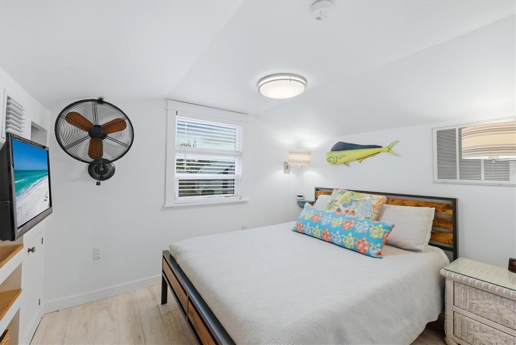 4074 North Beach Road Englewood, FL 34223 - Photo 41 of 71