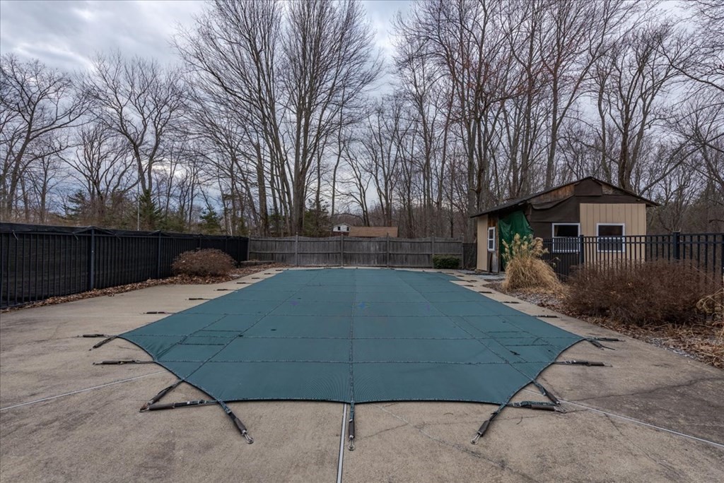 136 Burbank Road Sutton, MA 01590 - Photo 36 of 42
