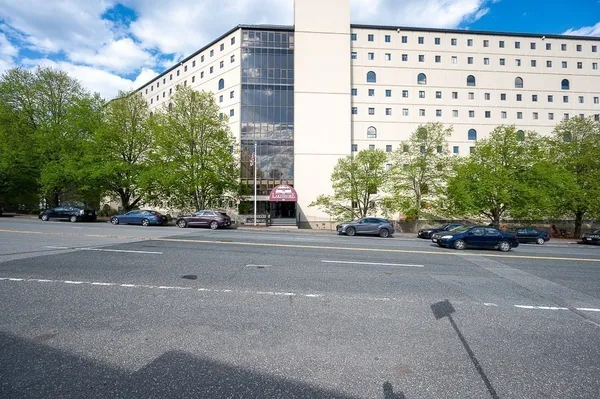 $448,800 | 65 Lake Avenue, Unit 508, Worcester, MA 01604