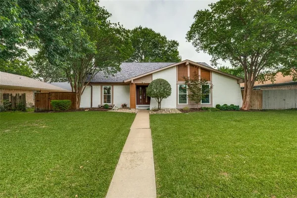 $475,000 | 2114 Wheaton Drive, Richardson, TX 75081