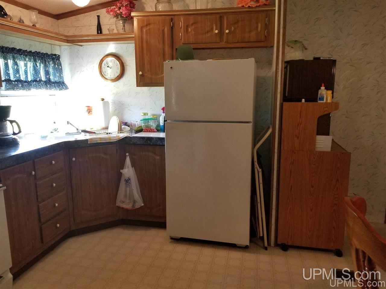 1164 North Co Rd 432 Gulliver, MI 49840 - Photo 6 of 23