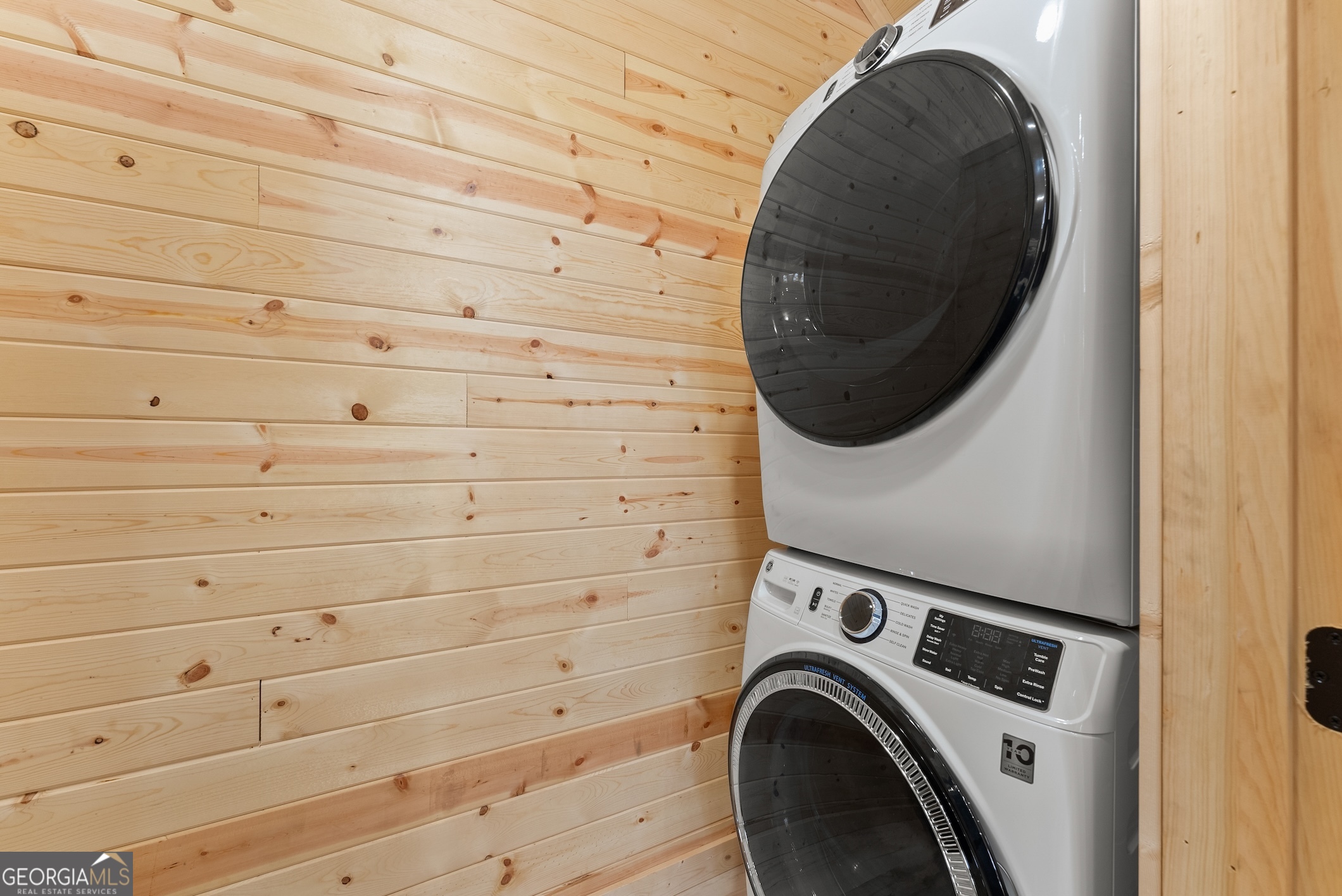 339 Hickory Ridge Drive Cleveland, GA 30528 - Photo 39 of 54 a close up view of a washer and dryer