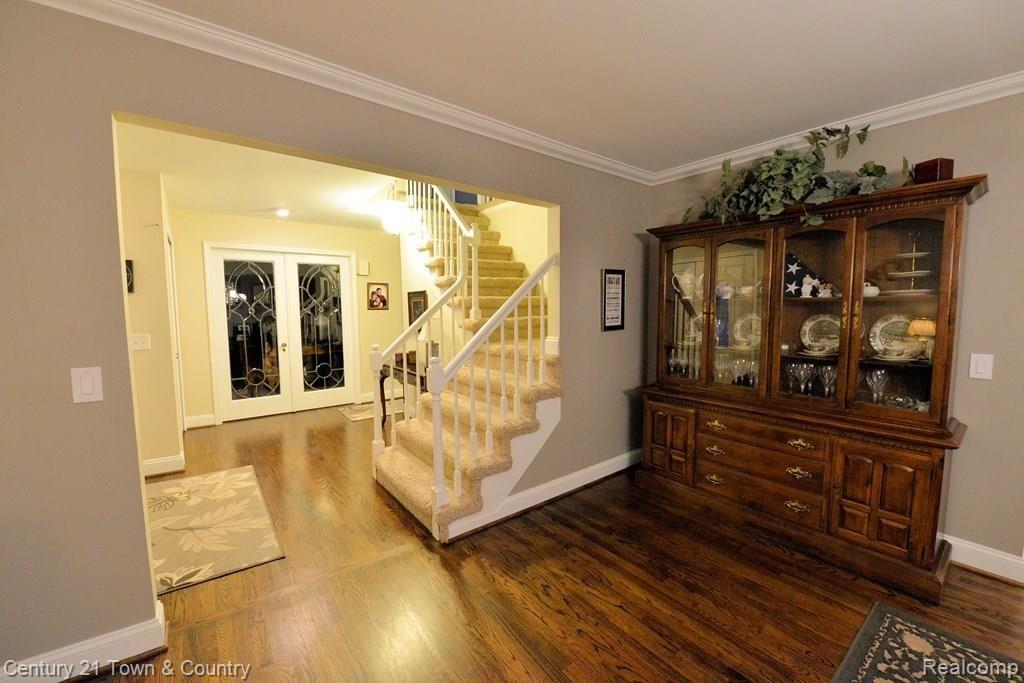 372 Shellbourne Drive Rochester Hills, MI 48309 - Photo 13 of 45