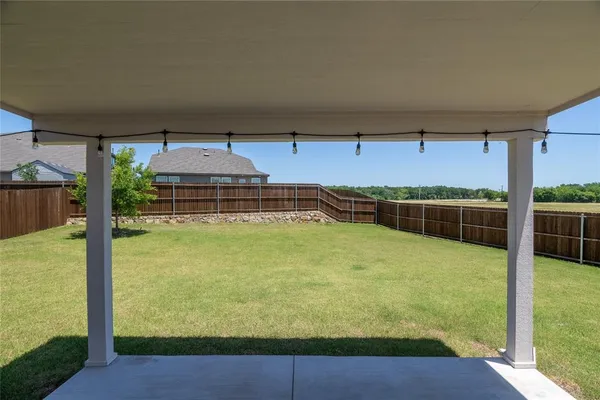 $2,700 | 820 Forestdale Court, Haslet, TX 76052