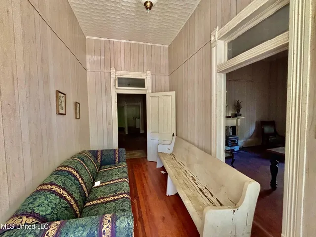 $70,000 | 412 South 4th Street, McComb, MS 39648