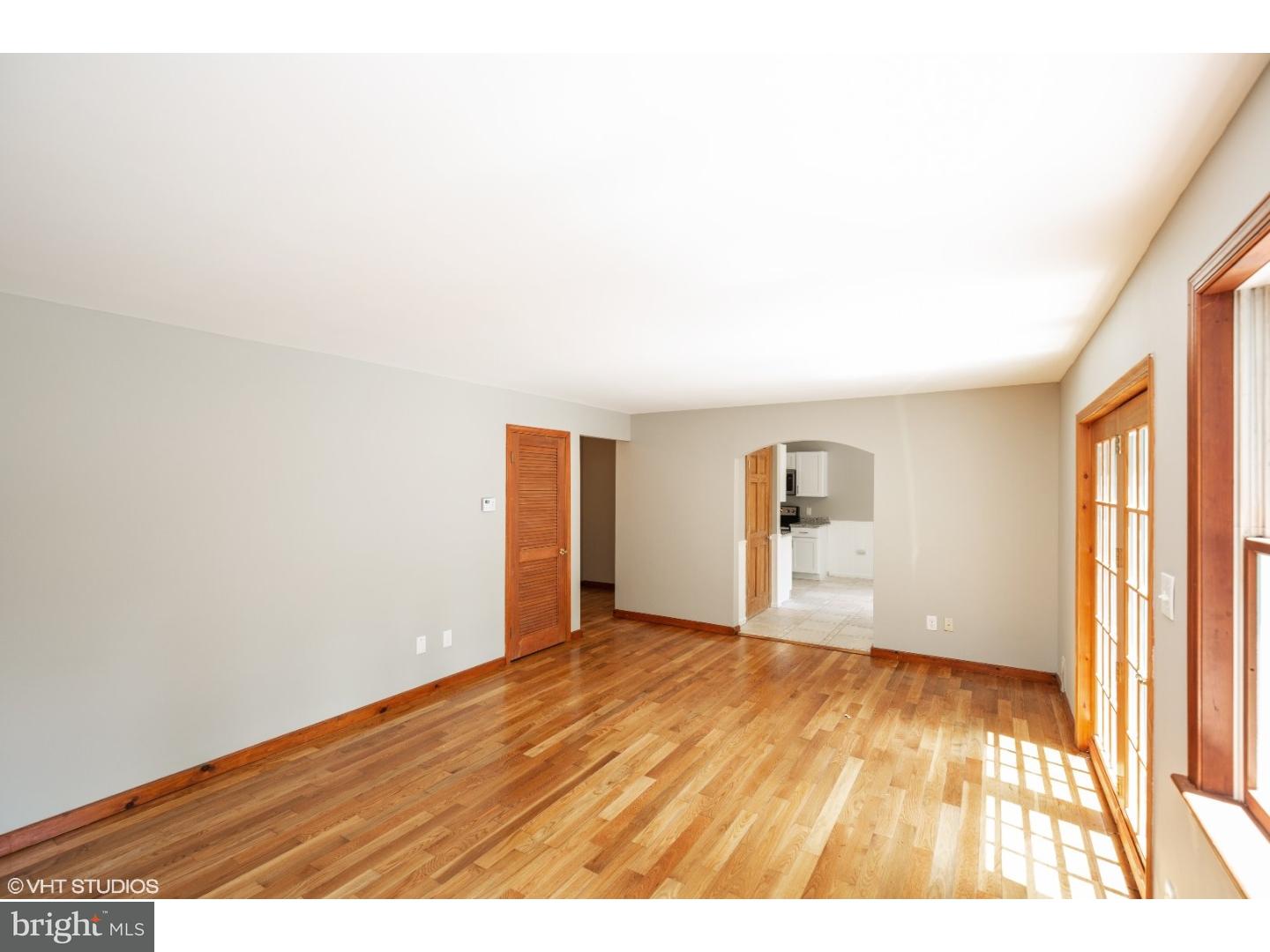 2738 Dutch Mill Road Newfield, NJ 08344 - Photo 11 of 25
