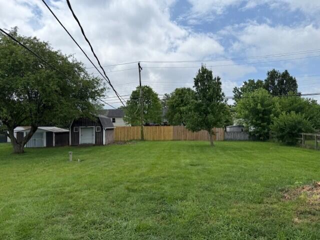 2377 East Howard Road Columbus, OH 43207 - Photo 6 of 30 27