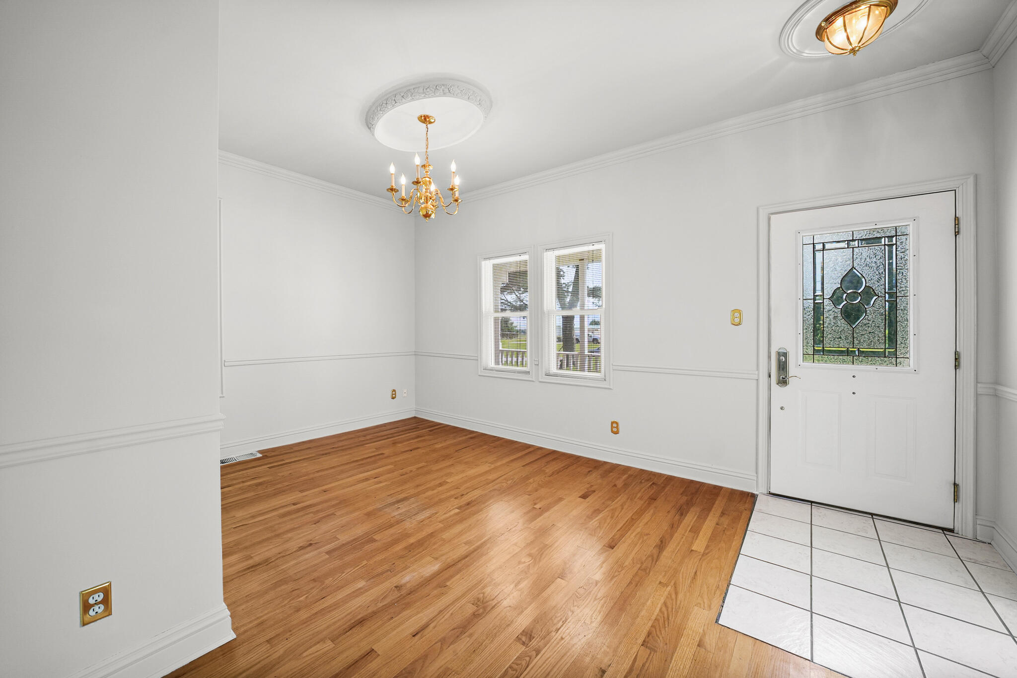 8240 Randolph Street Crown Point, IN 46307 - Photo 16 of 60 2048x1366