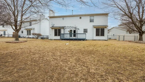 $277,500 | 2112 Parker Avenue, Bloomington, IL 61701