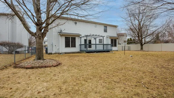 $277,500 | 2112 Parker Avenue, Bloomington, IL 61701