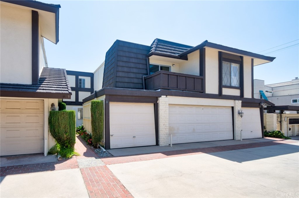 1140 Arcadia Avenue, Unit H Arcadia, CA 91007 - Photo 38 of 46 a street view along with residential houses