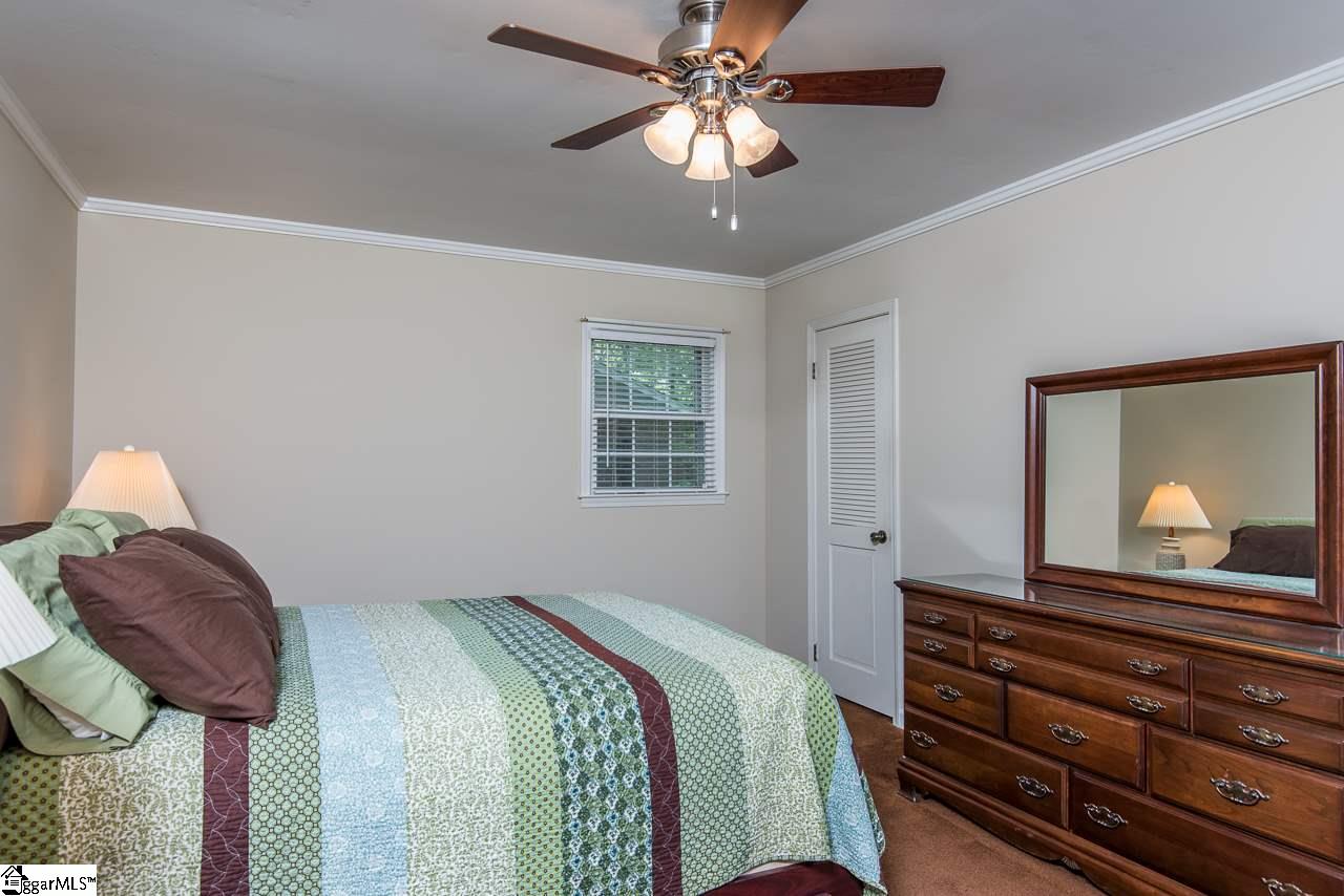 819 Taylor Road Greer, SC 29651 - Photo 23 of 29