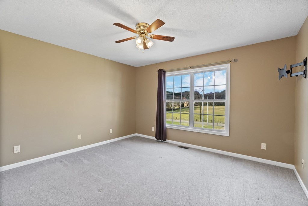 1927 McCleary Road Sevierville, TN 37876 - Photo 13 of 35 Gallery Image 13