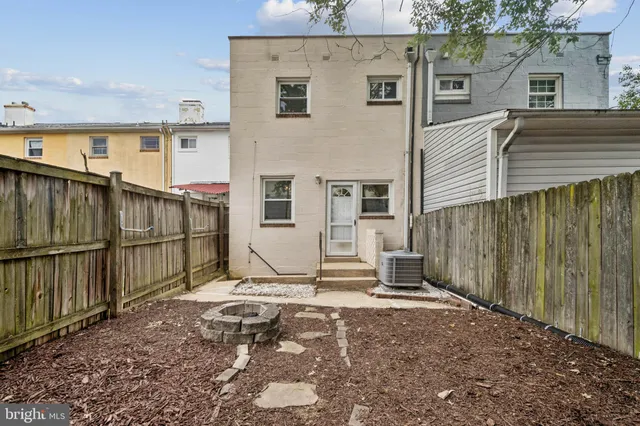 $330,000 | 1016 Philip Powers Drive, Laurel, MD 20707