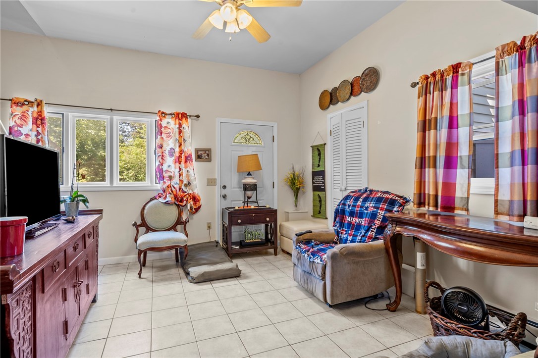 117 Sowams Road Barrington, RI 02806 - Photo 11 of 25